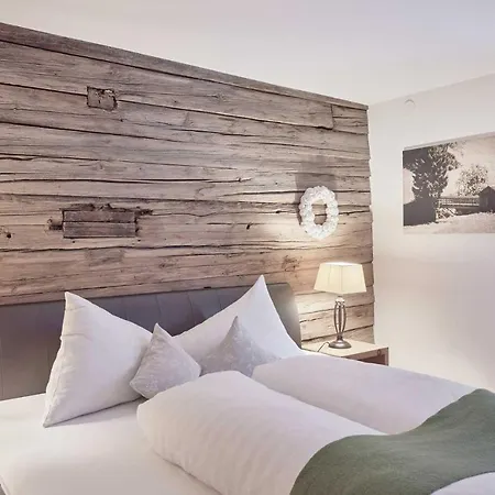 斯蒂尔巴赫生物酒店